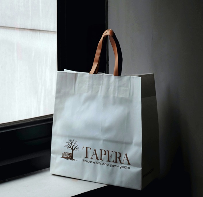 Sacola Tapera com a marca estampada